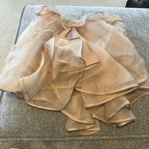 Valentino tulle and silk skirt size 4 new w/defect
